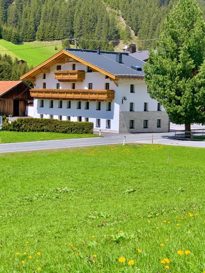 Apart Kirschner Sankt Leonhard im Pitztal Bagian luar foto
